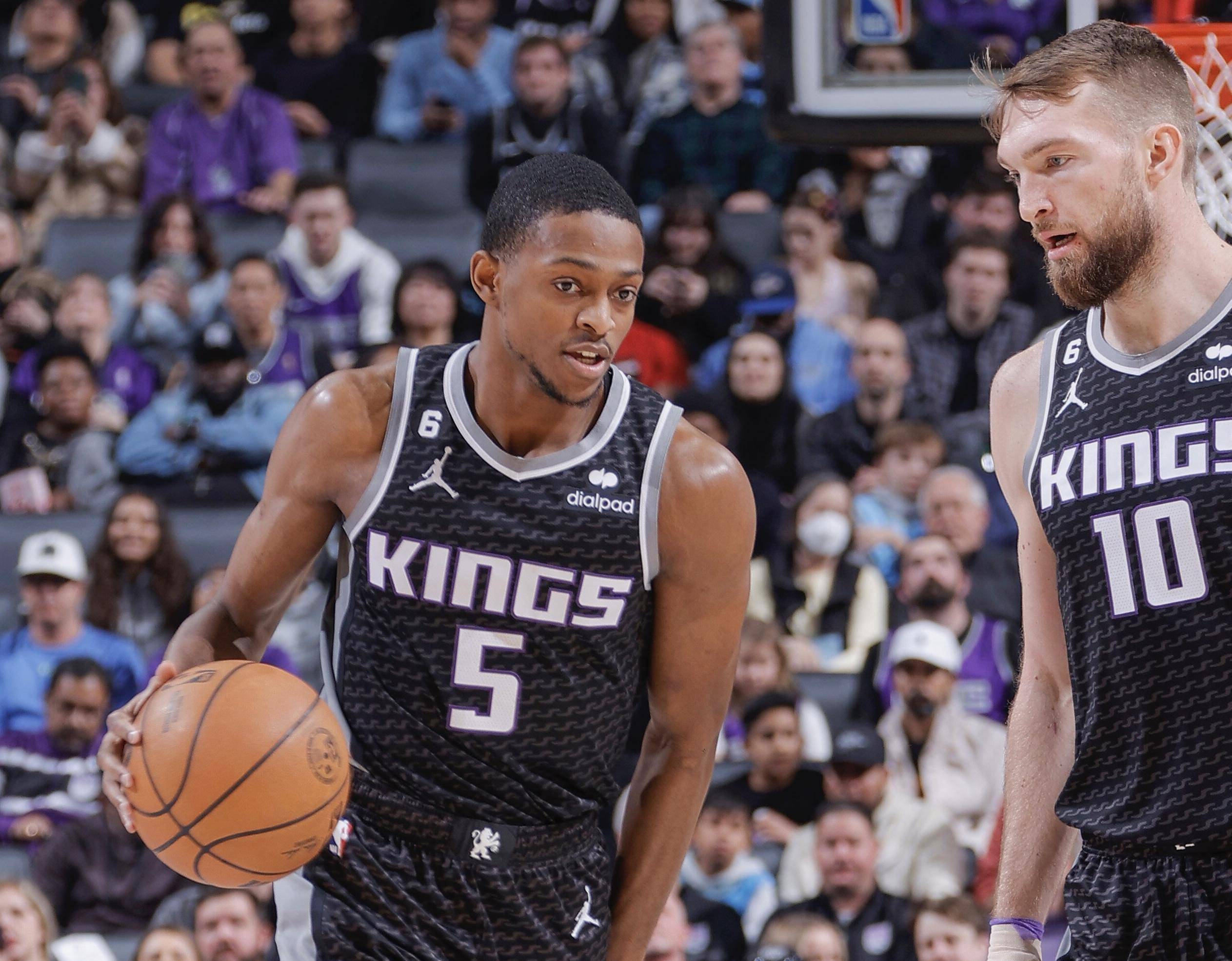 转会期体能课后;萨克拉门托国王强势反弹备战欧超杯;媒体盛赞;数据趋势出现新变化的简单介绍-九游体育官网